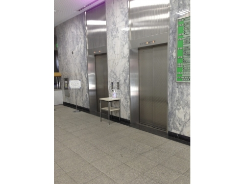 横浜第１有楽ビル　エレベーター