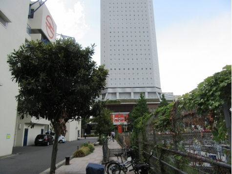 横浜ベイタワー