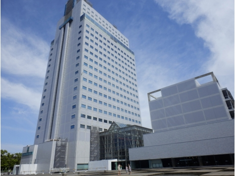 横浜金沢ハイテクセンター（レンタルラボ）